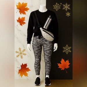 Lululemon Speed Tight V Power Luxtreme Hazy Days Black White / Black Size 4